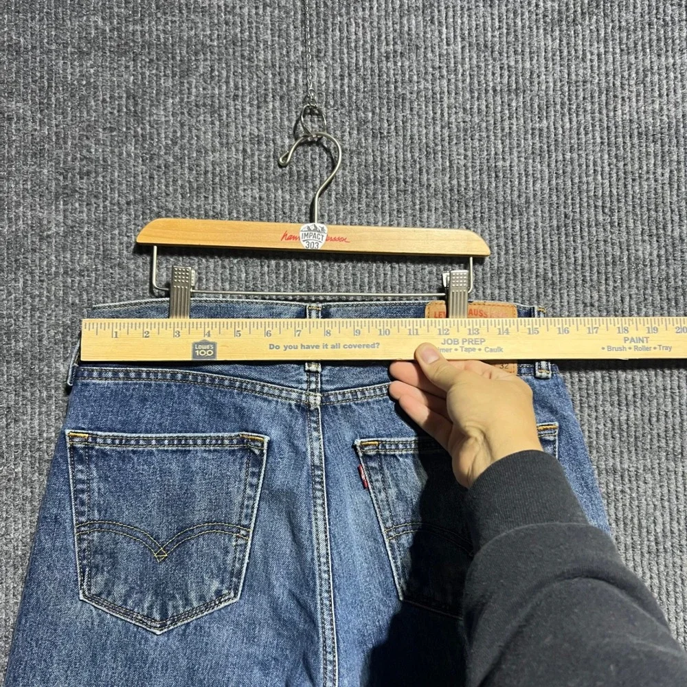 Levis 505 Regular Fit Jeans Mens 31x32 Blue Straight Leg Denim Pants
